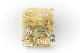 Taste of the Wild Duck & Chicken Tray Wet Dog Food