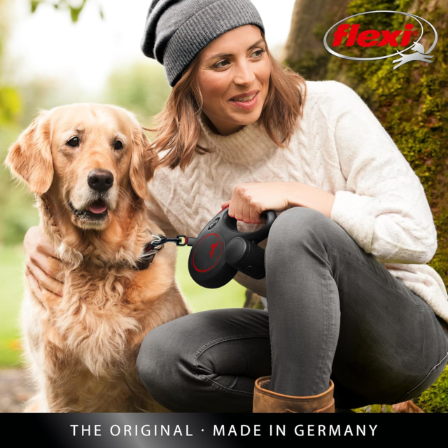 Flexi Classic Black Fire Retractable Dog Lead - Product Image 7