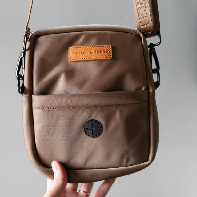 Pointer & Hound Walk Bag  - Product Image 12